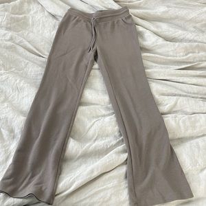 Aritzia - Sunday Best - Baby Waffle Pant- Waffle-knit kick-flare pants